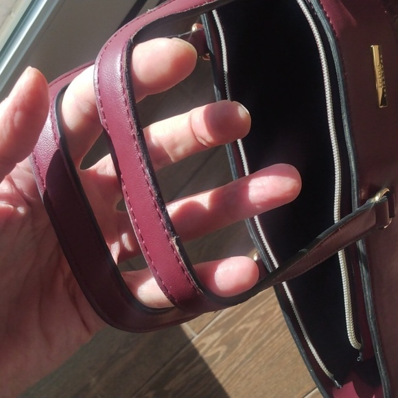 TRINA TURK BURGUNDY EMBOSSED TOTE OR SHOULDER BAG - Picture 12 of 12
